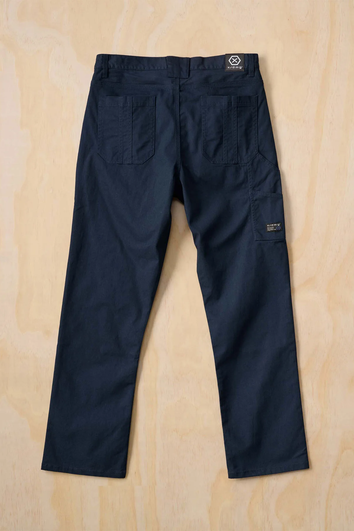 xu200/pant - Image 3