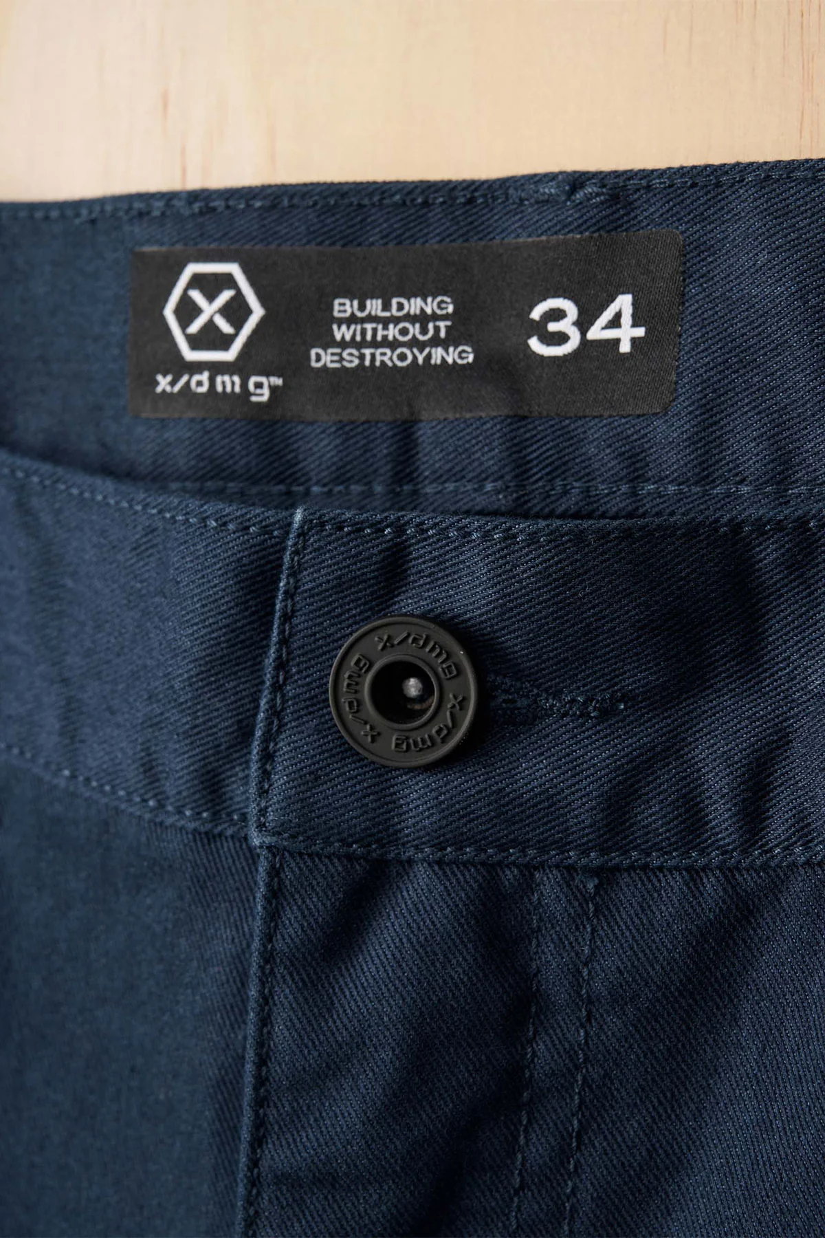 xu200/pant - Image 5