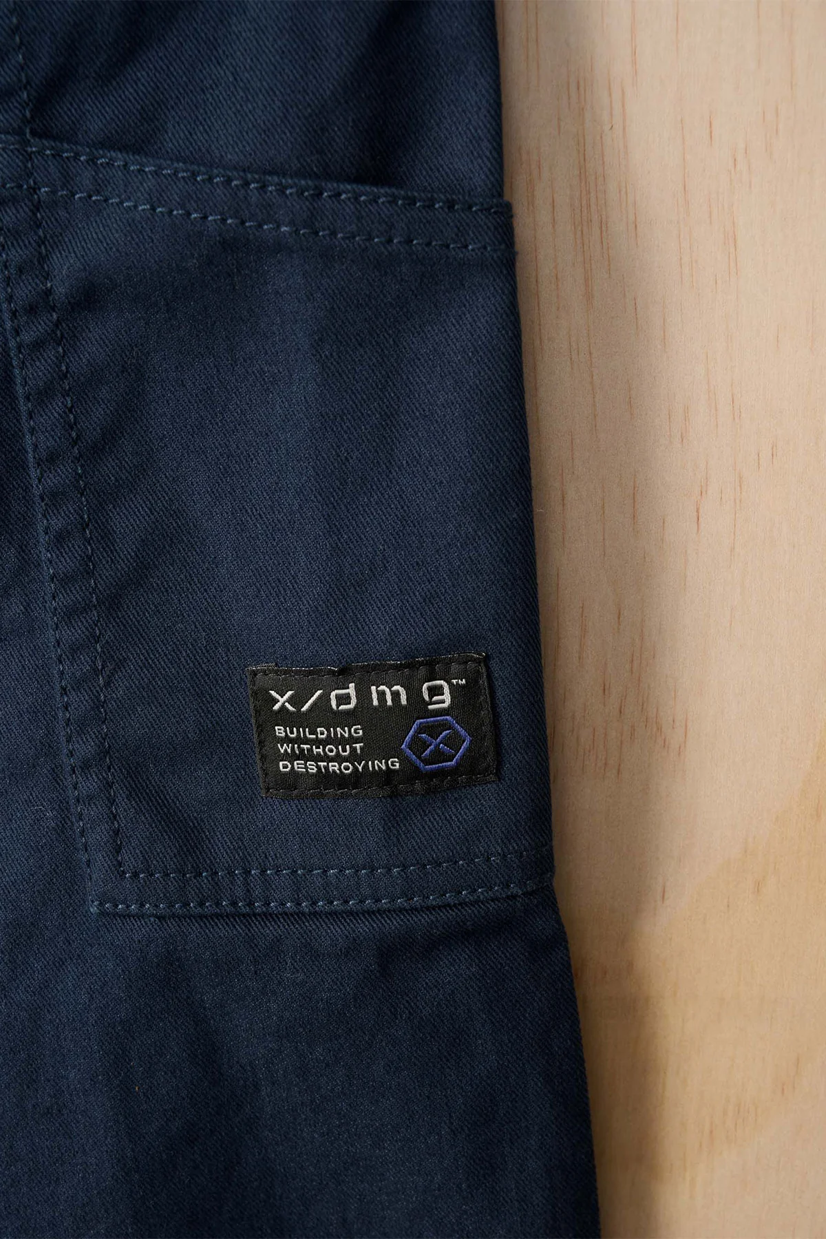 xu200/pant - Image 8